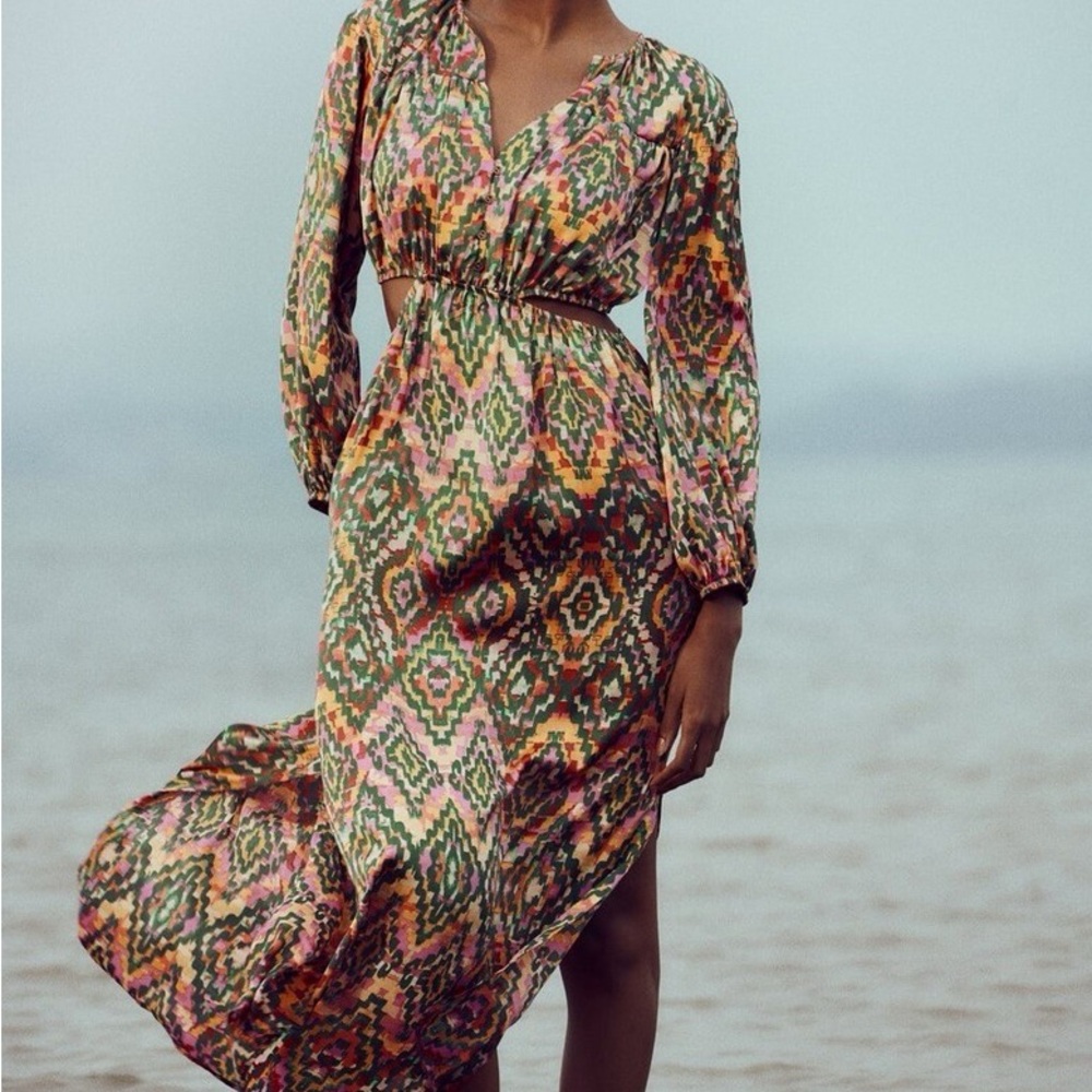 Zara Vibrant Geometric Long Sleeve Dress